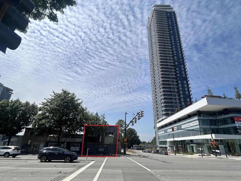 10715 King George Boulevard, Surrey